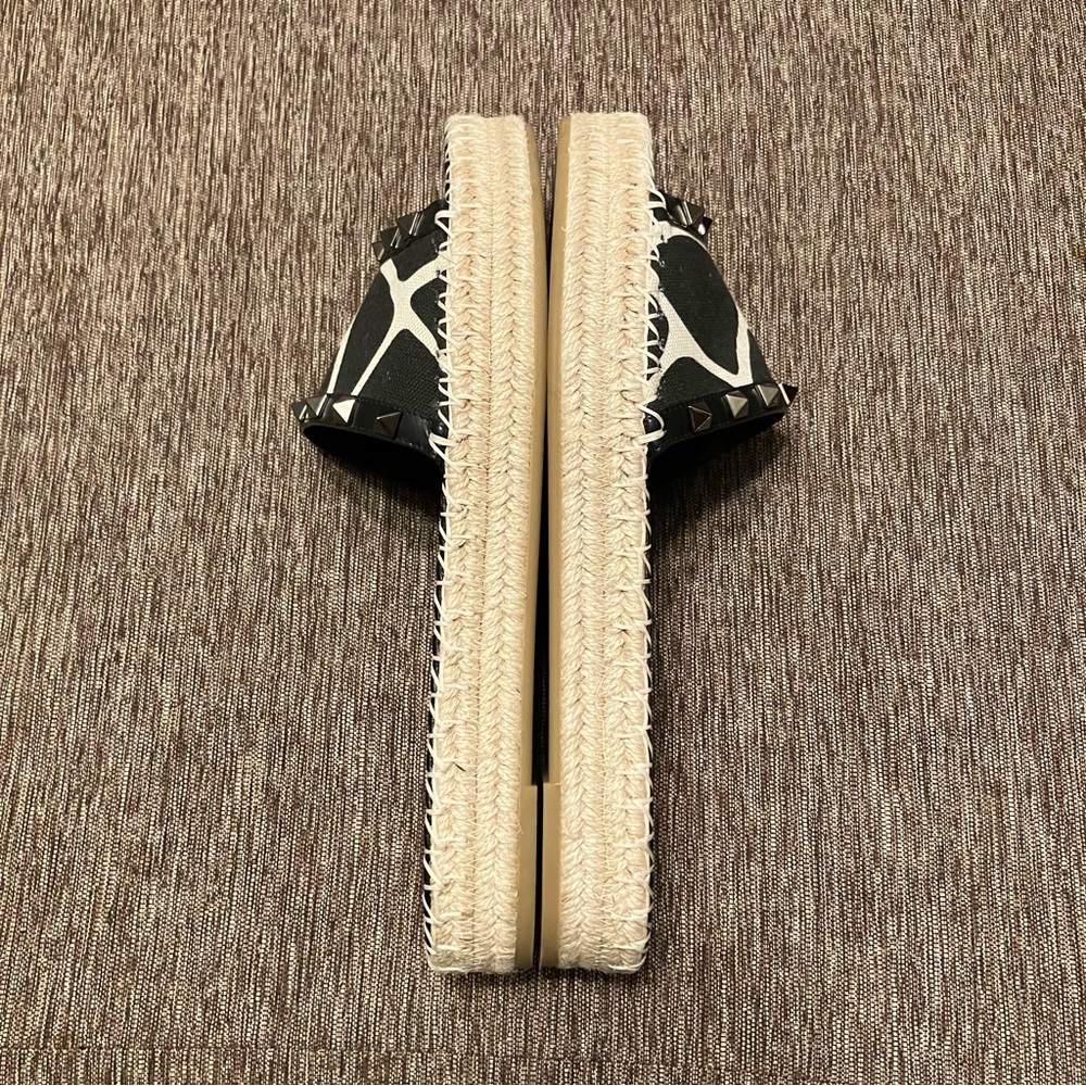 VALENTINO GARAVANI Rockstud Slides 1966 Giraffe ESPADRILLE - Sz 9 (EU 39) Italy - Picture 13 of 16